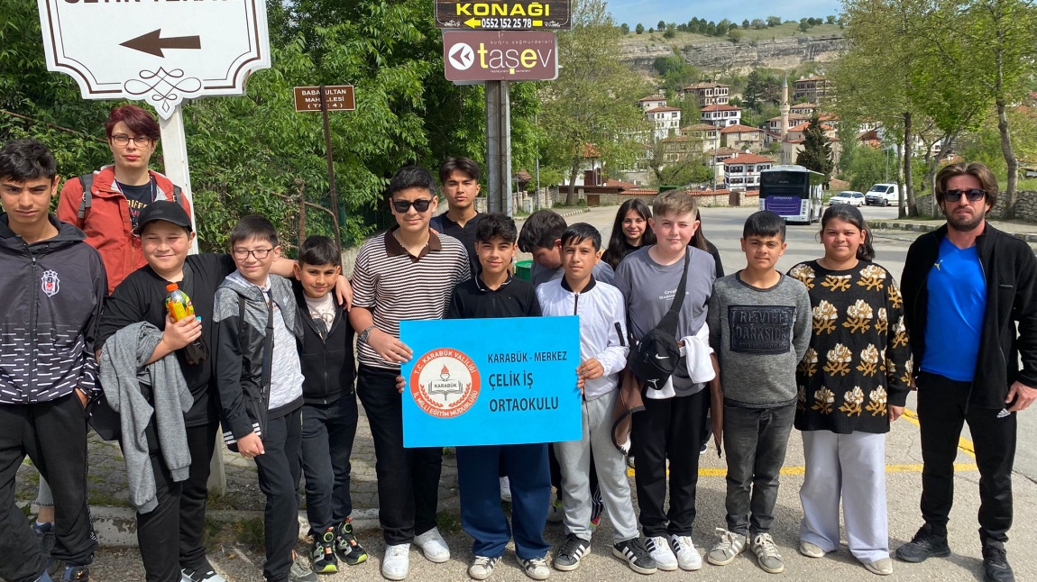 EĞİTİM KENTİ KARABÜK PROJESİ KAPSAMINDA OKULUMUZ ÖĞRENCİLERİ SAFRANBOLU GEZİSİ YAPMIŞTIR.